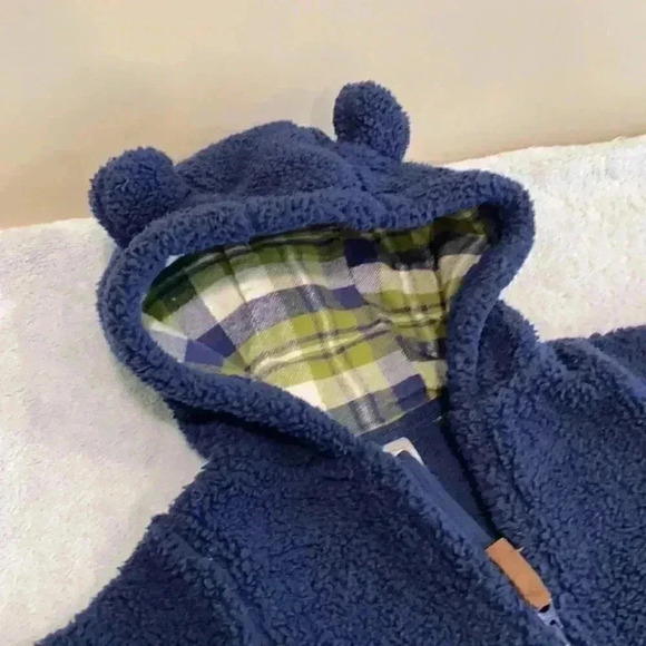 Carter’s baby coat - Picture 2 of 8